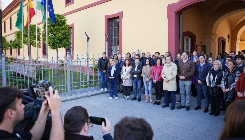 11M ayuntamientos y diputaciones 001