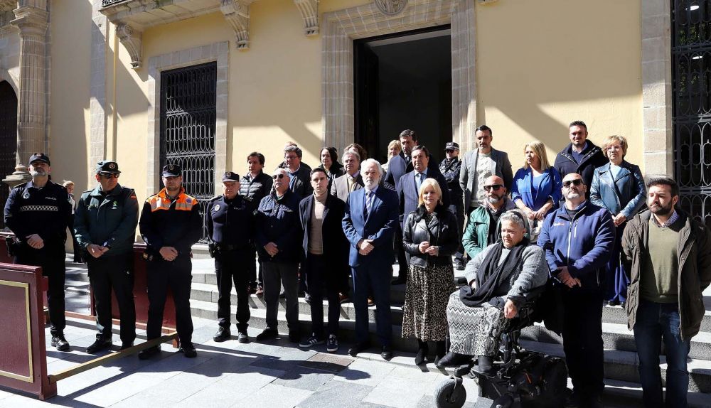 11M ayuntamientos y diputaciones 003