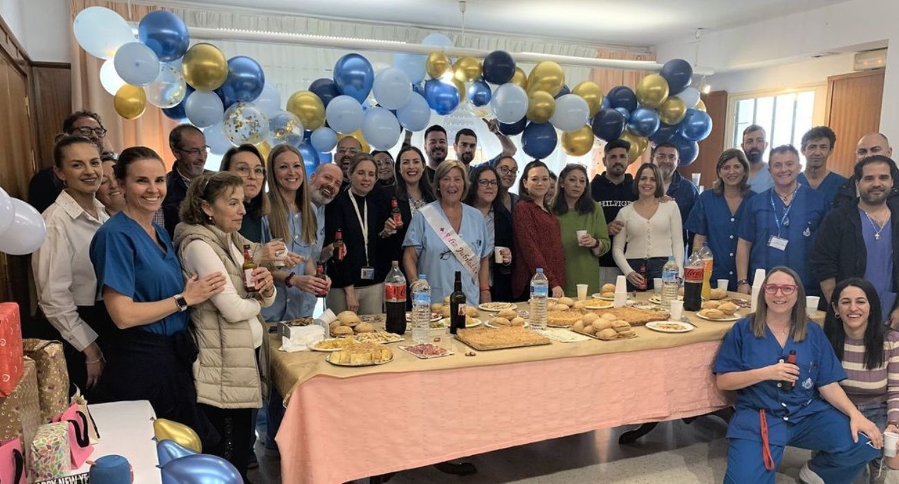 El último turno de Carmen acabó en una fiesta muy especial.