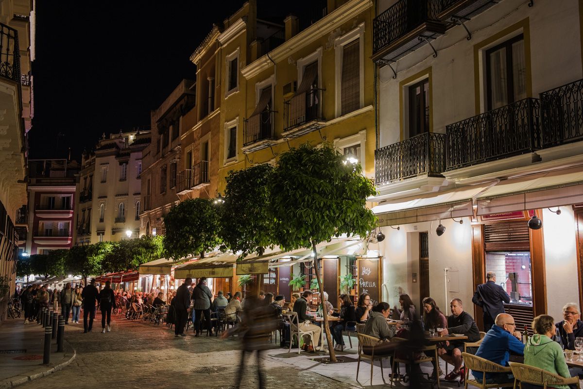 Una zona turística en el centro de Sevilla, una de las zonas con más pisos para visitantes.