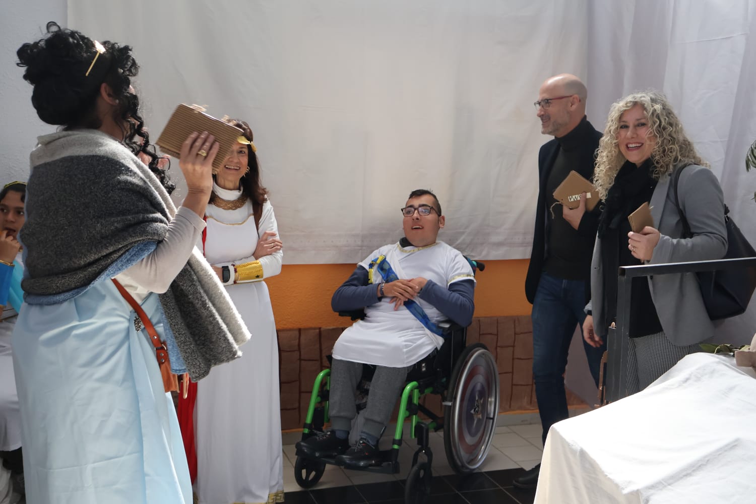 La visita municipal Centro de Educación Especial Molinos del Guadaíra en Alcalá.