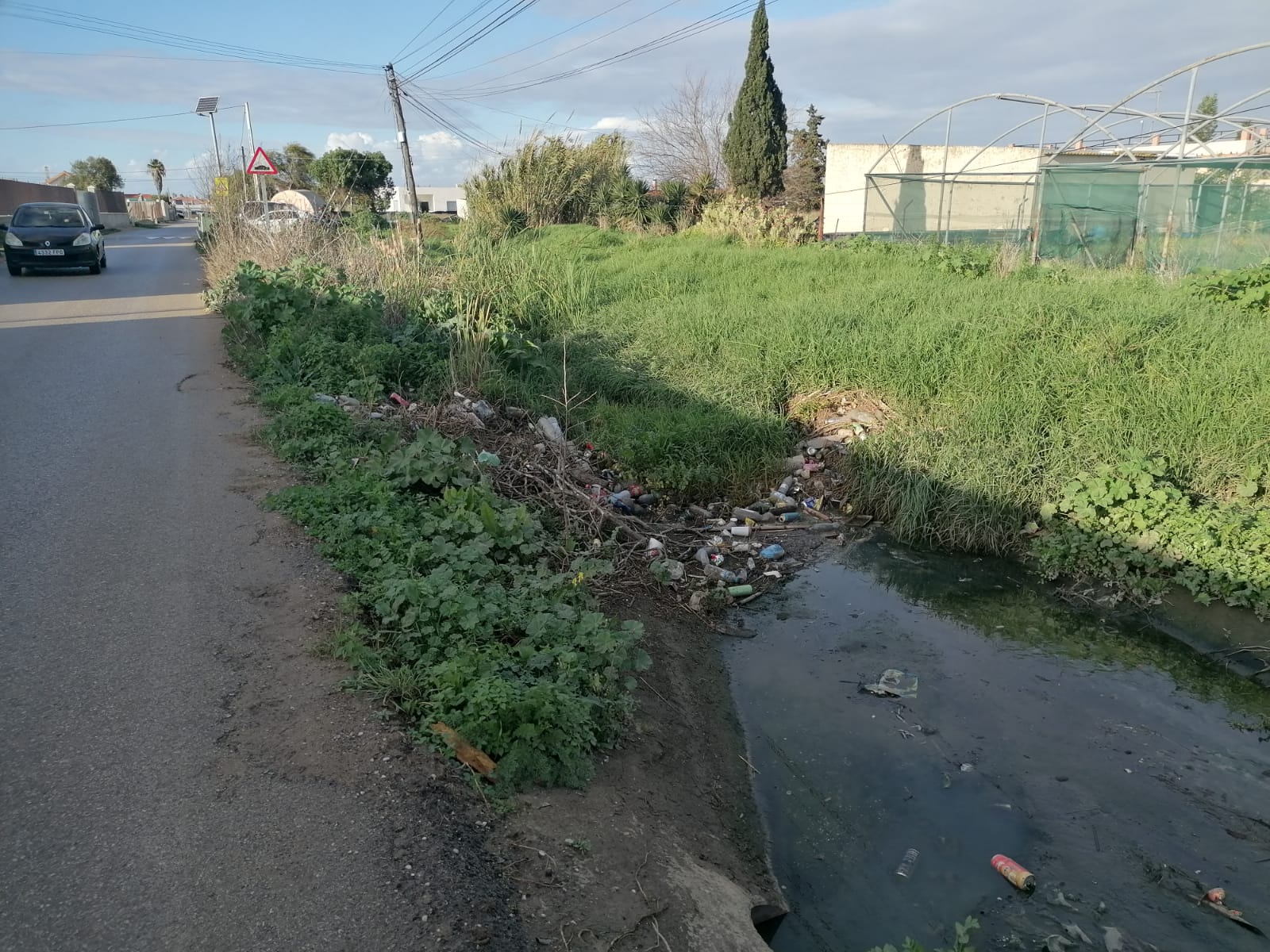 Una de las imágenes de la denuncia de la situación del PP de Sanlúcar.