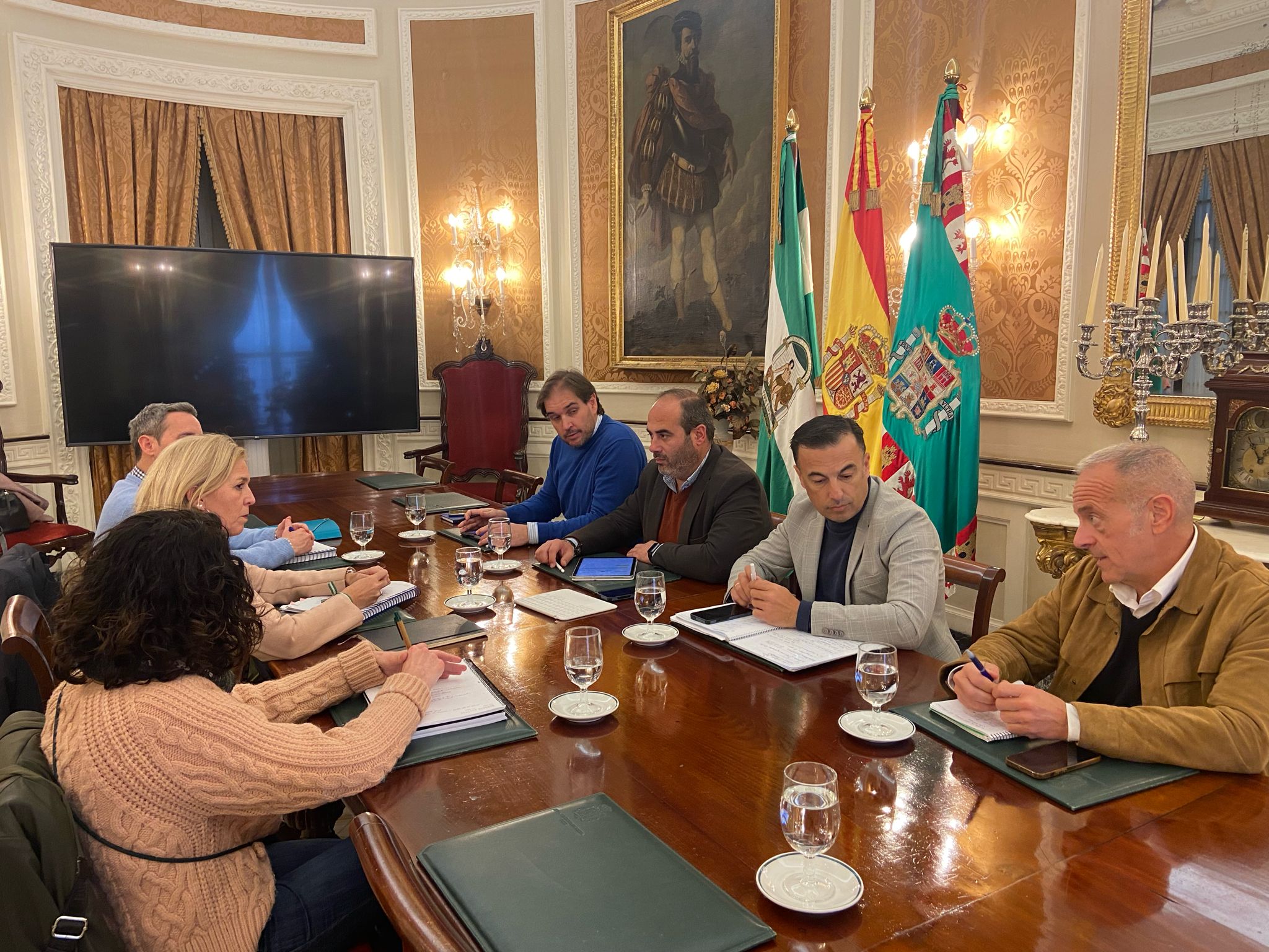 Diputación y Junta ultiman la entrega de los centros de salud de El Gastor y Sanlúcar. Encuentro entre Antonio Aragon y Eva Pajares.