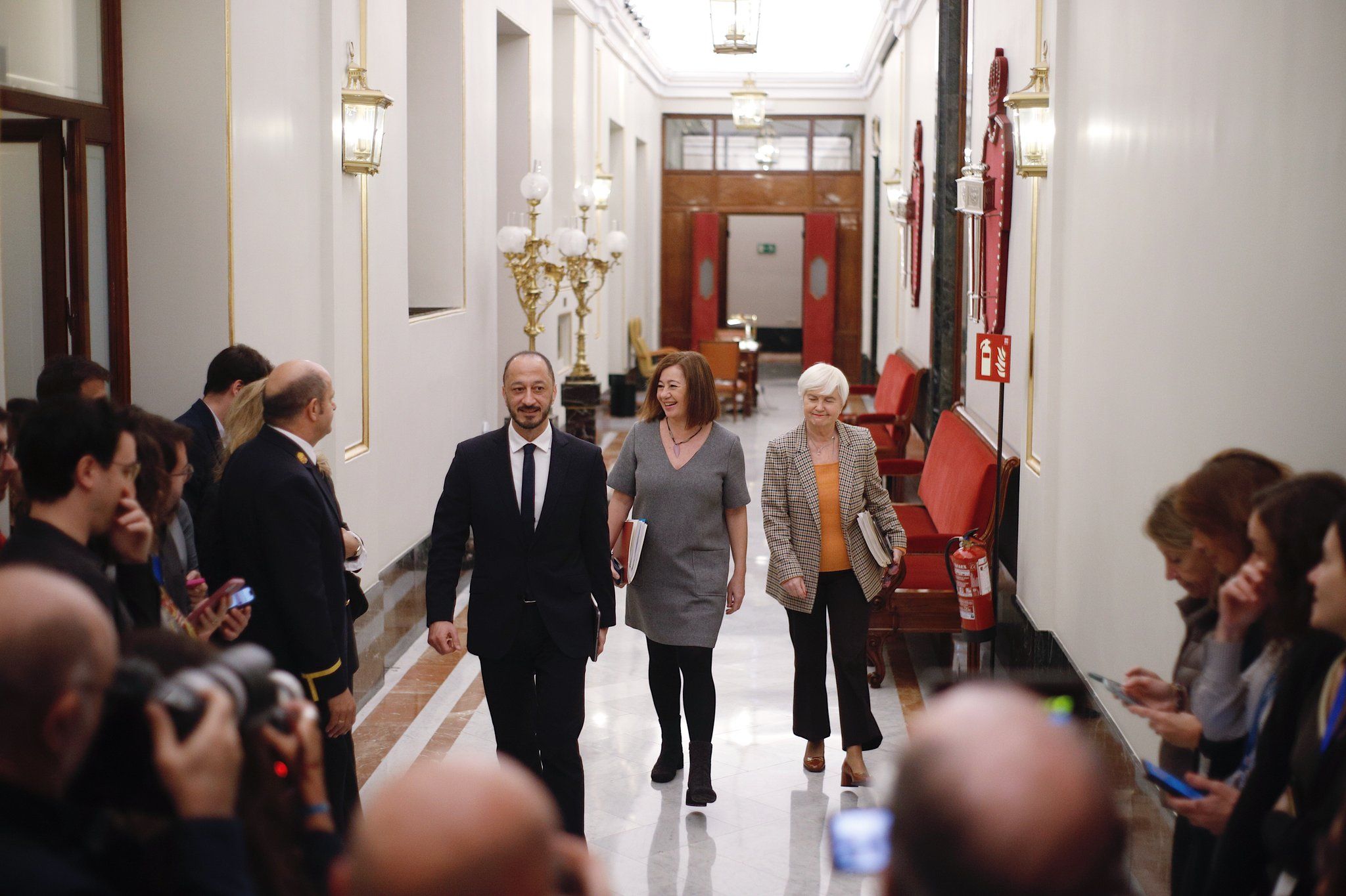 Francina Armengol y Alfonso Rodríguez Gómez de Celis, miembros de la Mesa.