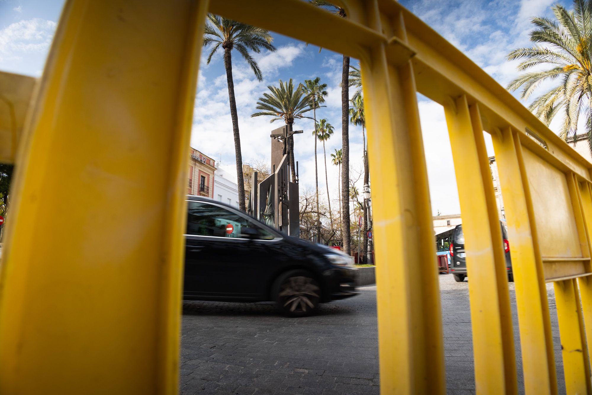 Una valla para cortar el tráfico en una imagen de archivo.