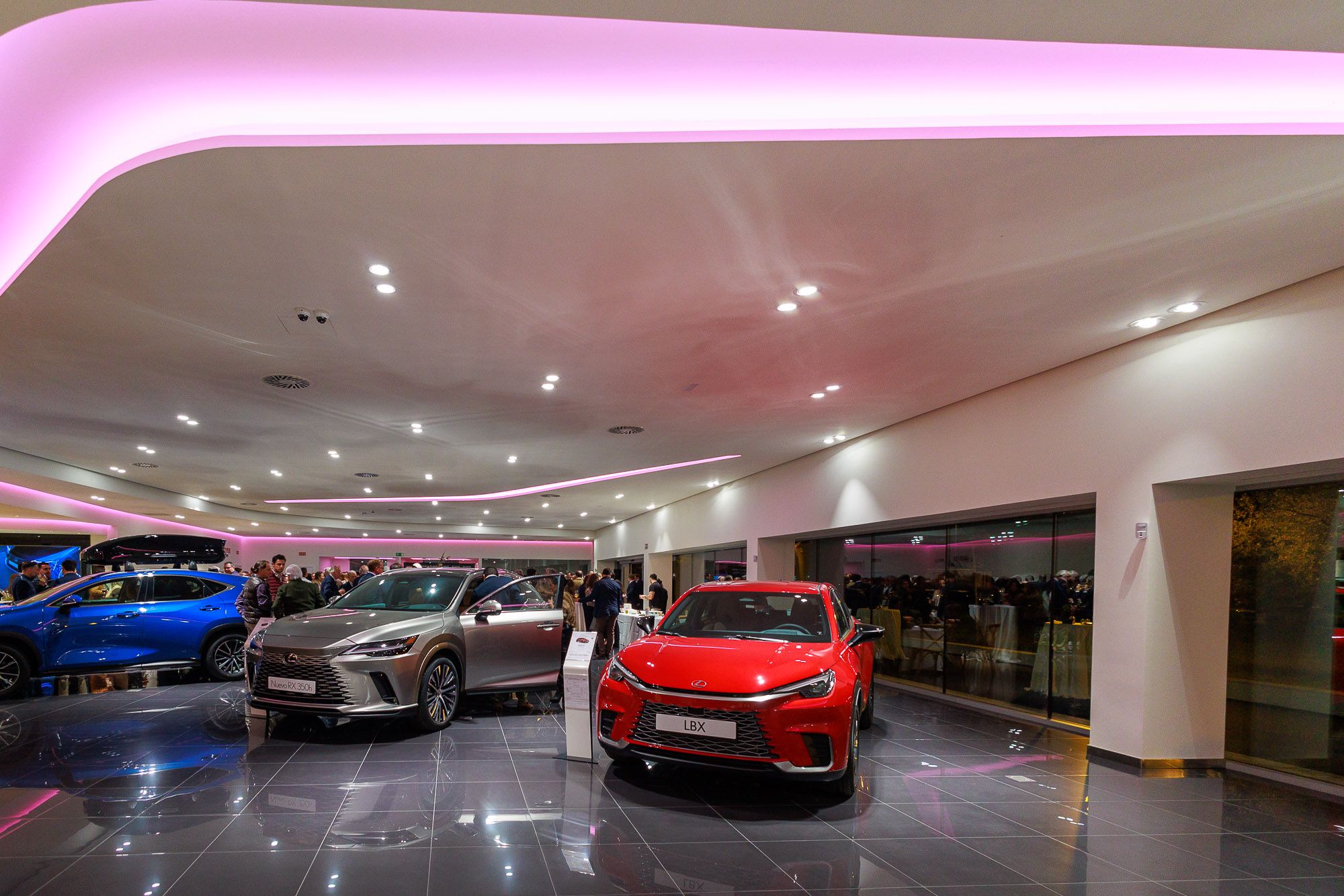 El acto de inauguración del concesionario de Lexus en Jerez, en imágenes.