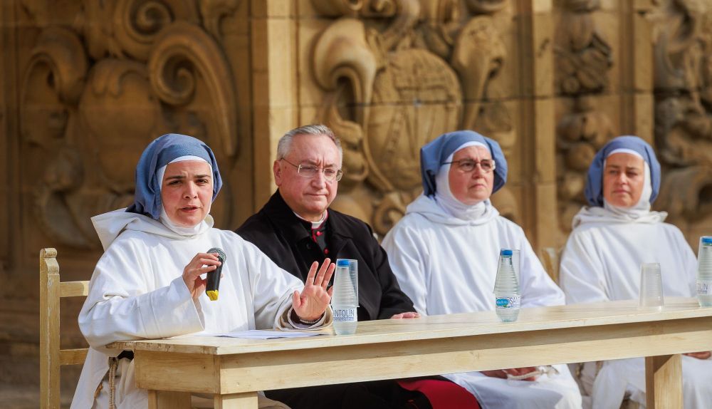 El emocionante adiós de las Hermanas de Belén en La Cartuja de Jerez, en imágenes.