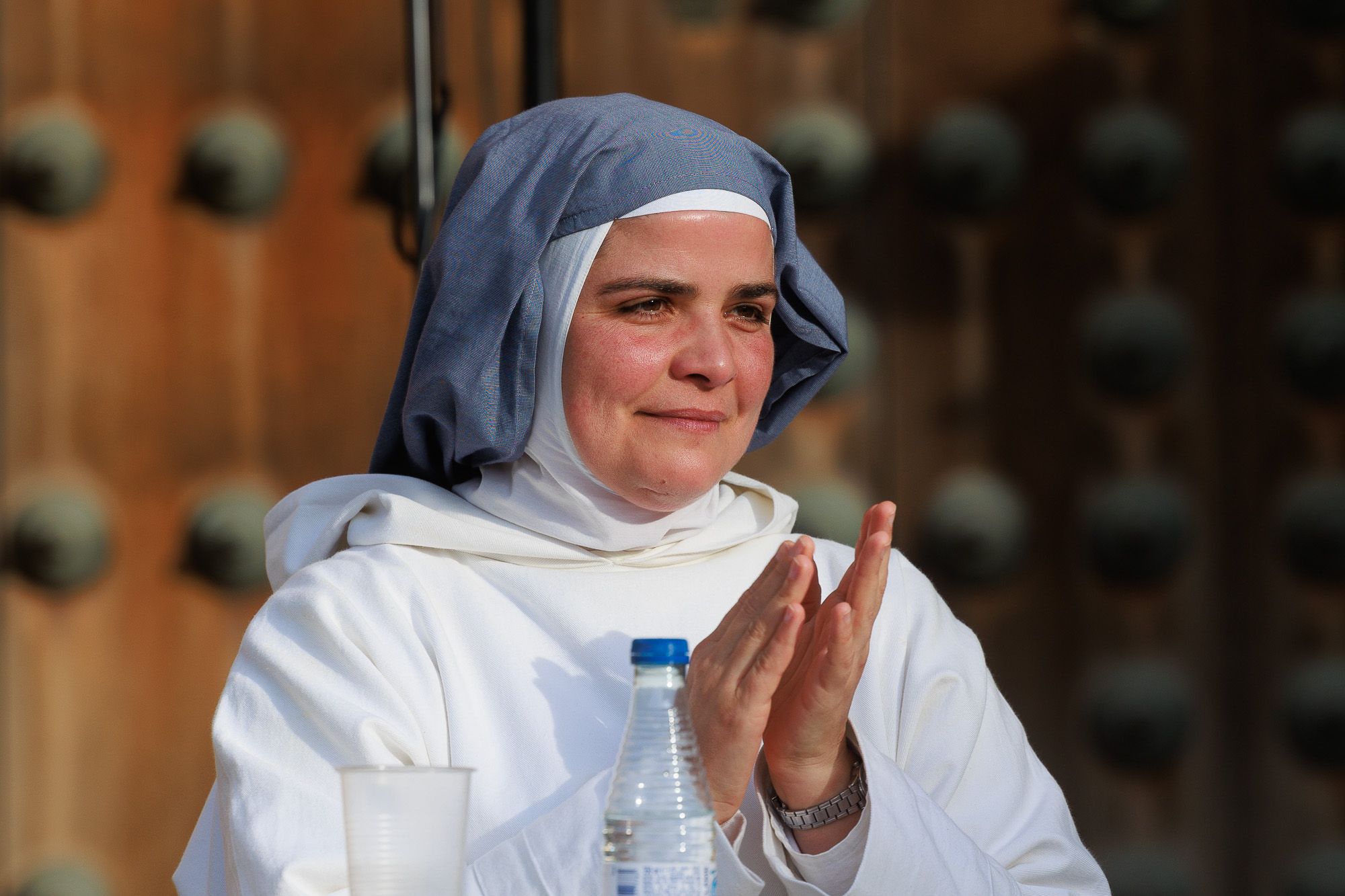 El emocionante adiós de las Hermanas de Belén en La Cartuja de Jerez, en imágenes. El emocionante adiós de las Hermanas de Belén en La Cartuja de Jerez, en imágenes.