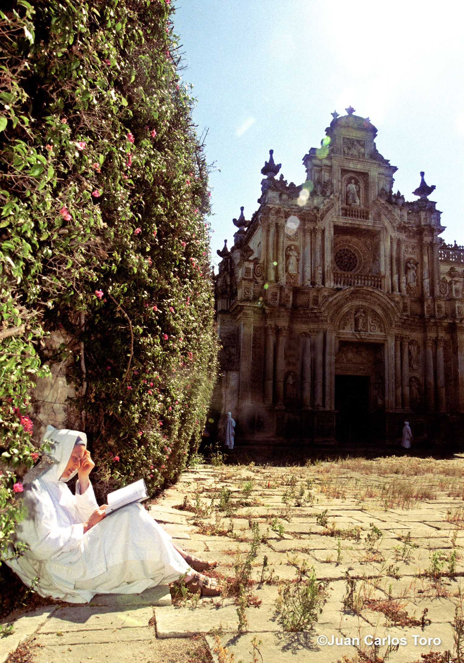 Llegada de las monjas de Belén el día que llegaron la Cartuja el 19 de Marzo de 2002