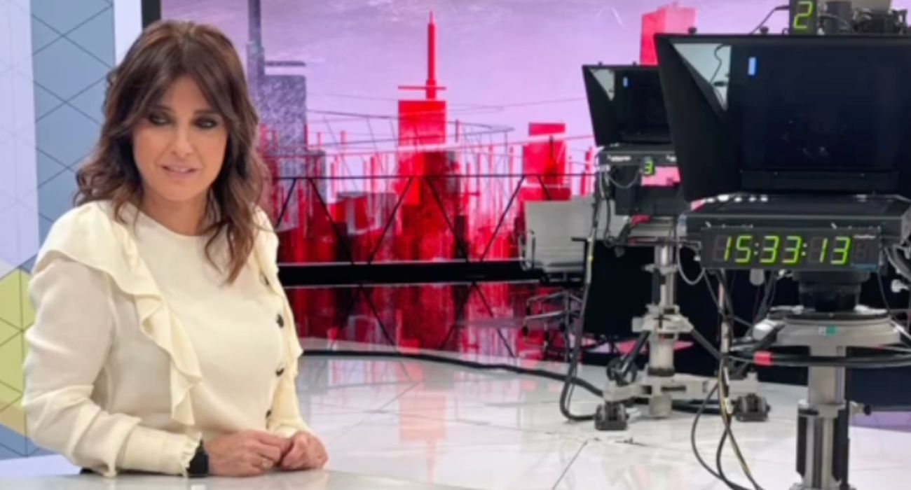 La presentadora Helena Resano, durante un informativo.