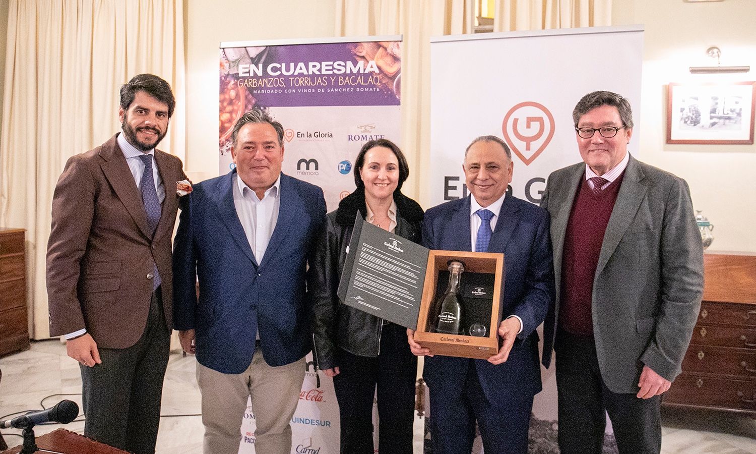 Homenaje al cocinero jerezano Manuel Valencia por su trayectoria.