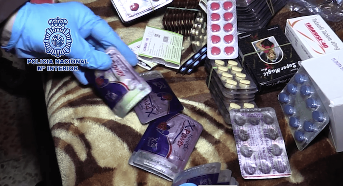 Medicamentos incautados por la Policía Nacional.