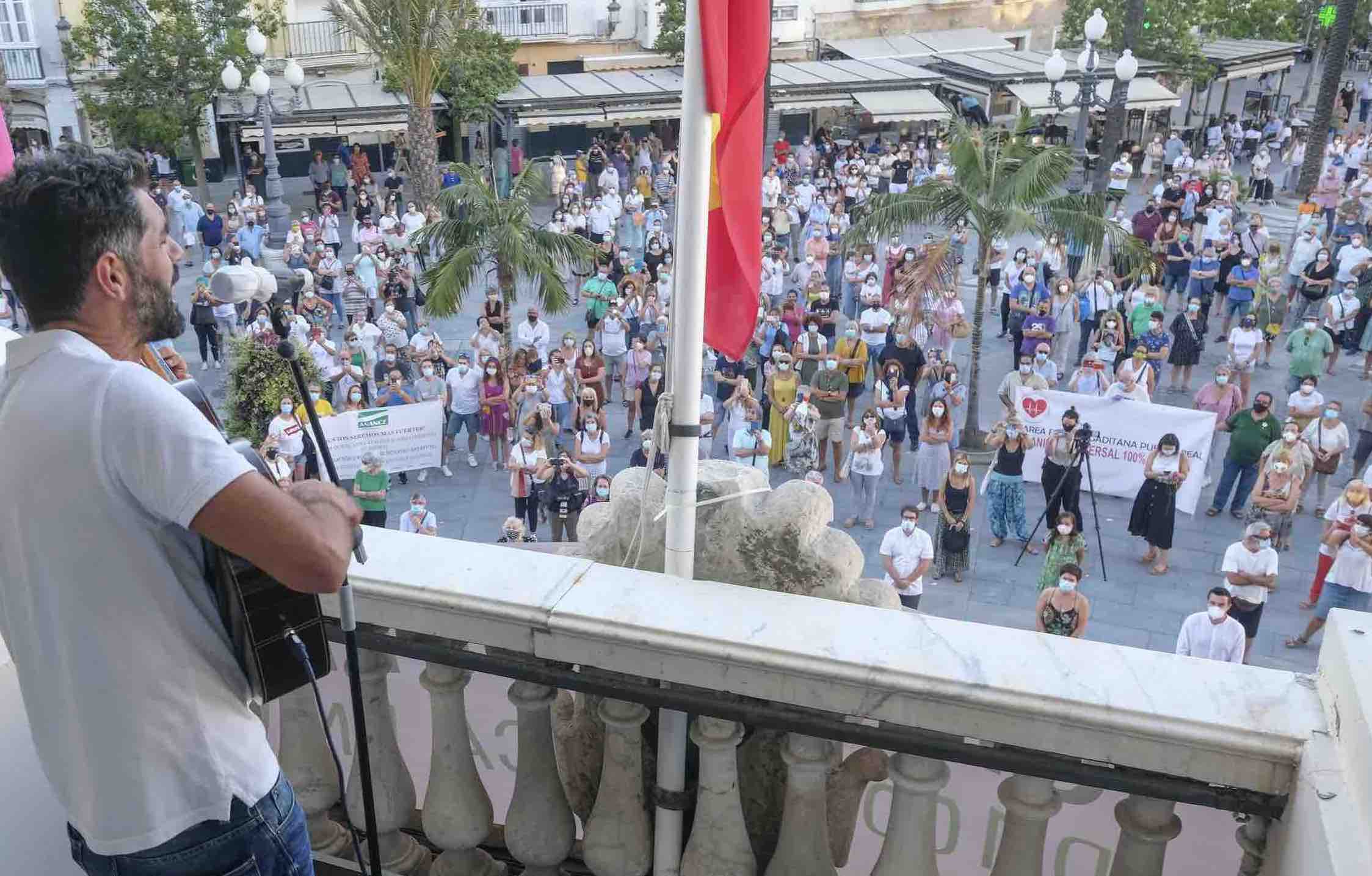 Jesús Bienvenido, durante su intervención en el acto. FOTO: MANUEL FERNÁNDEZ