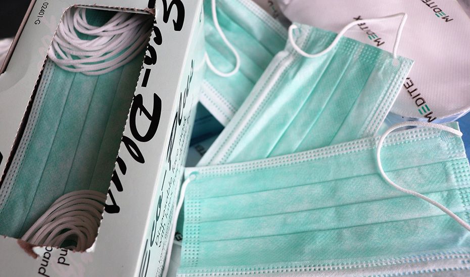 Un lote de mascarillas.