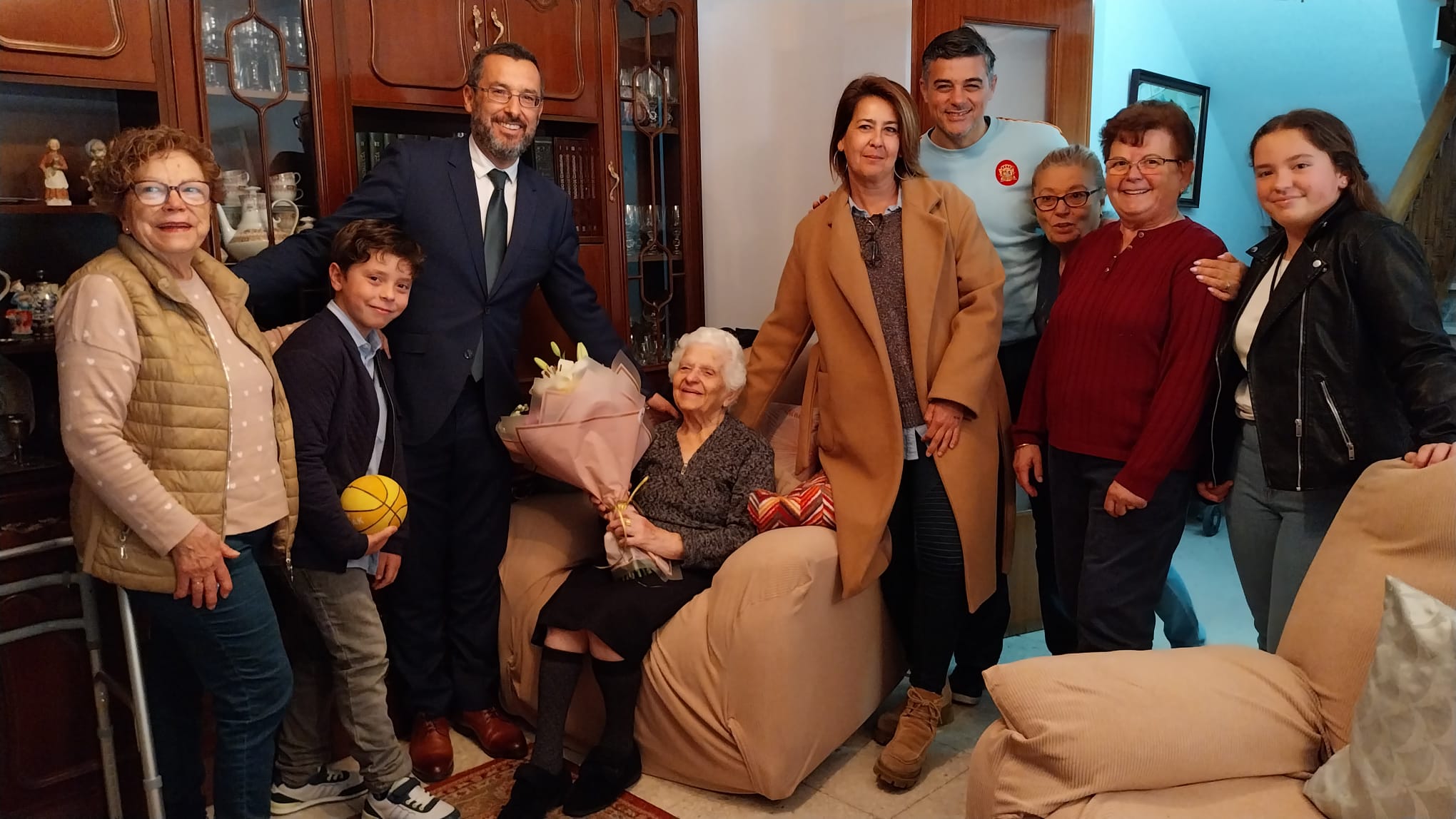 Cumpleaños de Ángeles García Moreno, vecina de La Línea.