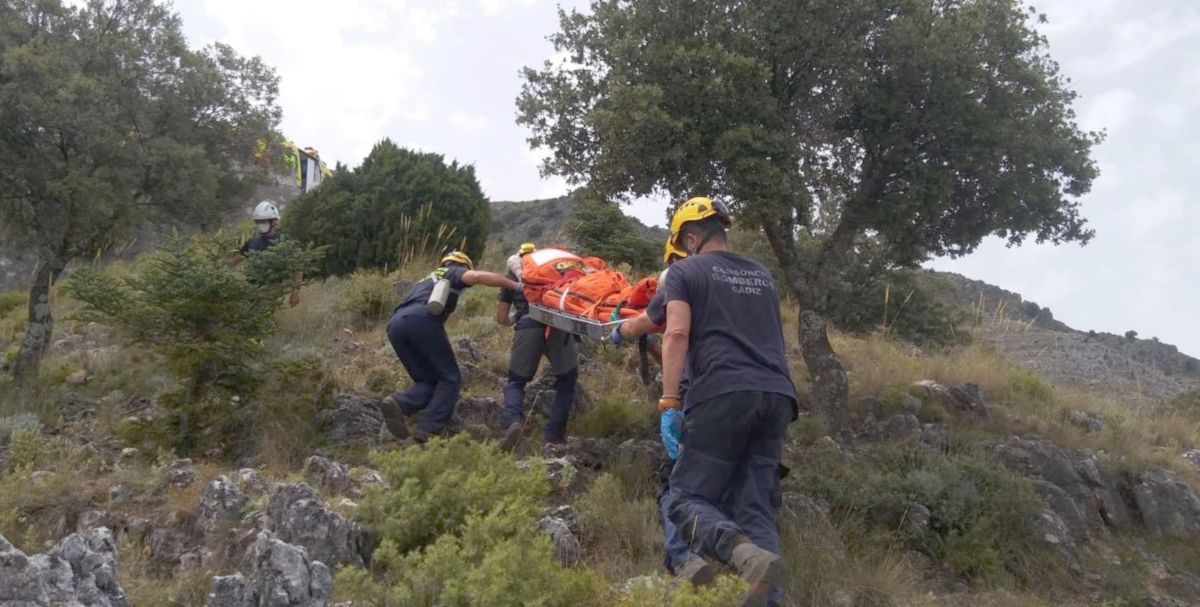Un momento de la recuperación del cuerpo. FOTO: CPBC