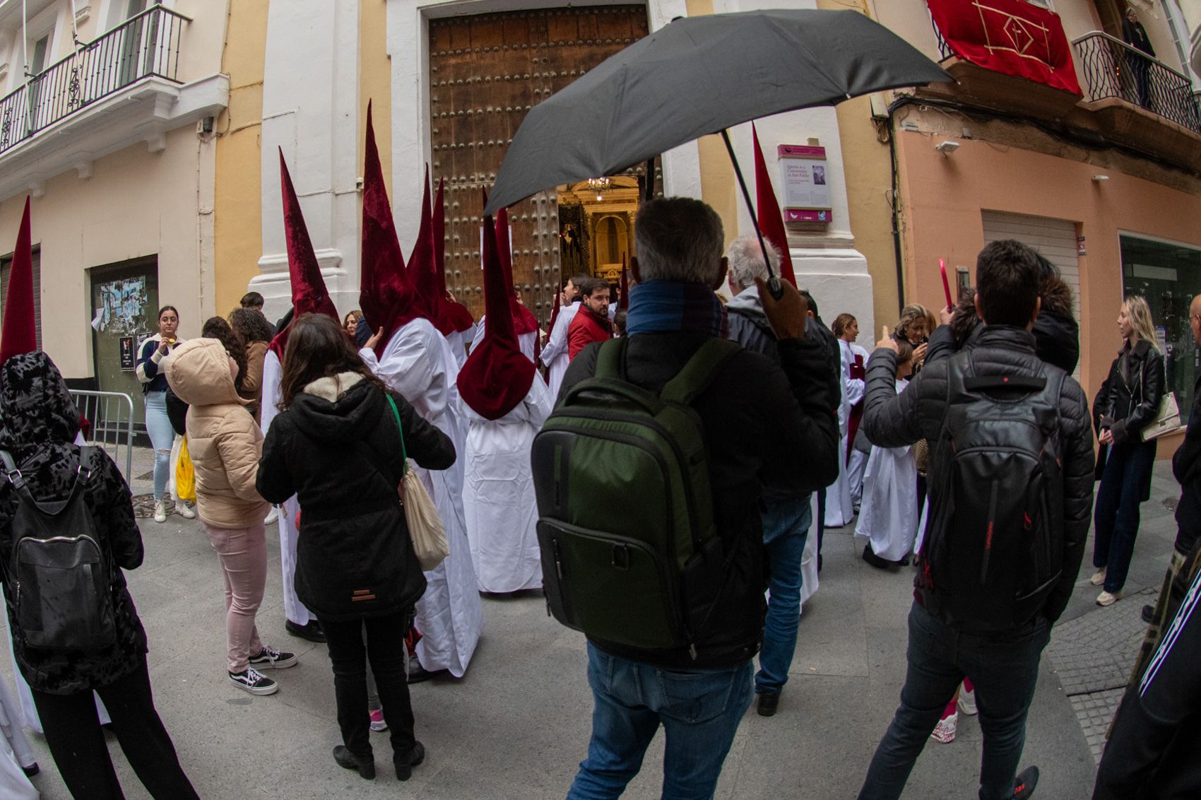 El mal tiempo ha desplomado las previsiones hoteleras en Cádiz y su provincia. El mal tiempo ha desplomado las previsiones hoteleras en Cádiz y su provincia.