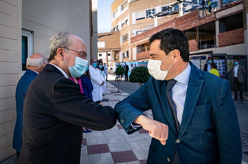 Francisco de la Torre, alcalde de Málaga (PP), y Juan Manuel Moreno, presidente de la Junta. FOTO: Junta de Andalucía