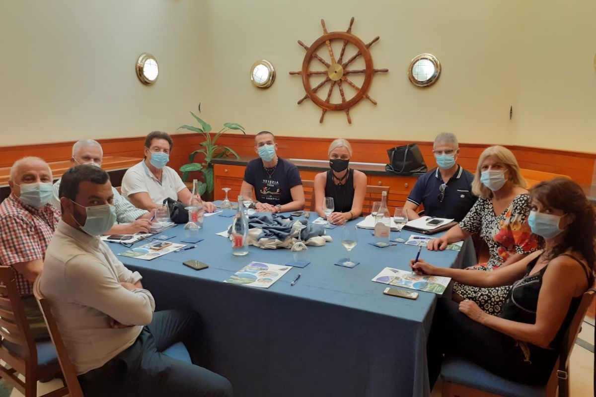 Reunión de los ediles de El Puerto con Acoval. FOTO: Ayuntamiento de El Puerto de Santa María
