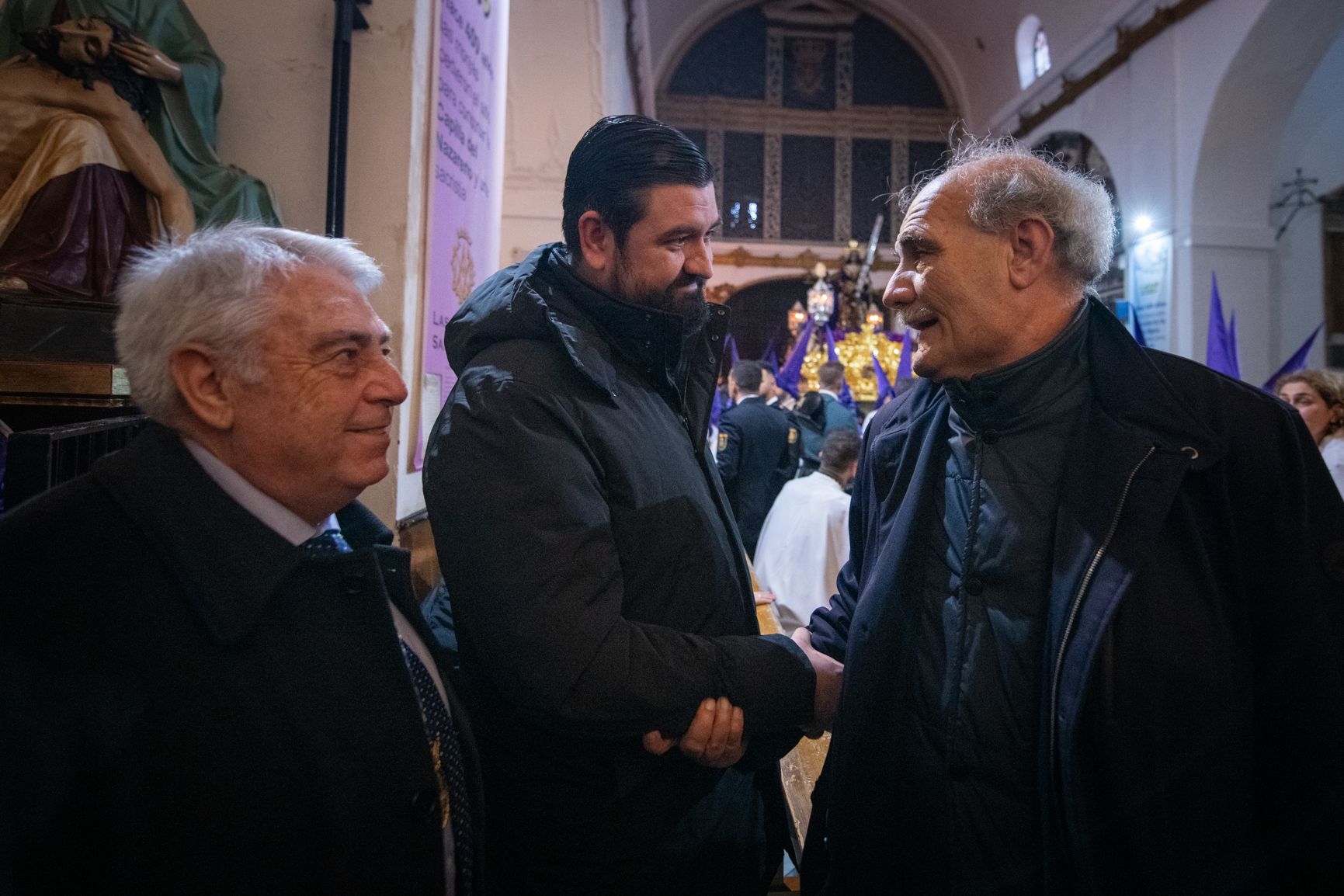 las imágenes del Jueves Santo y la madrugá en Cádiz 