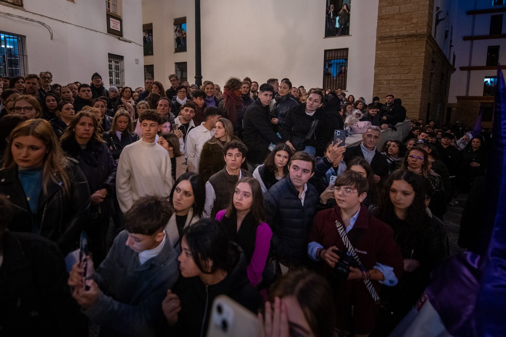 las imágenes del Jueves Santo y la madrugá en Cádiz 