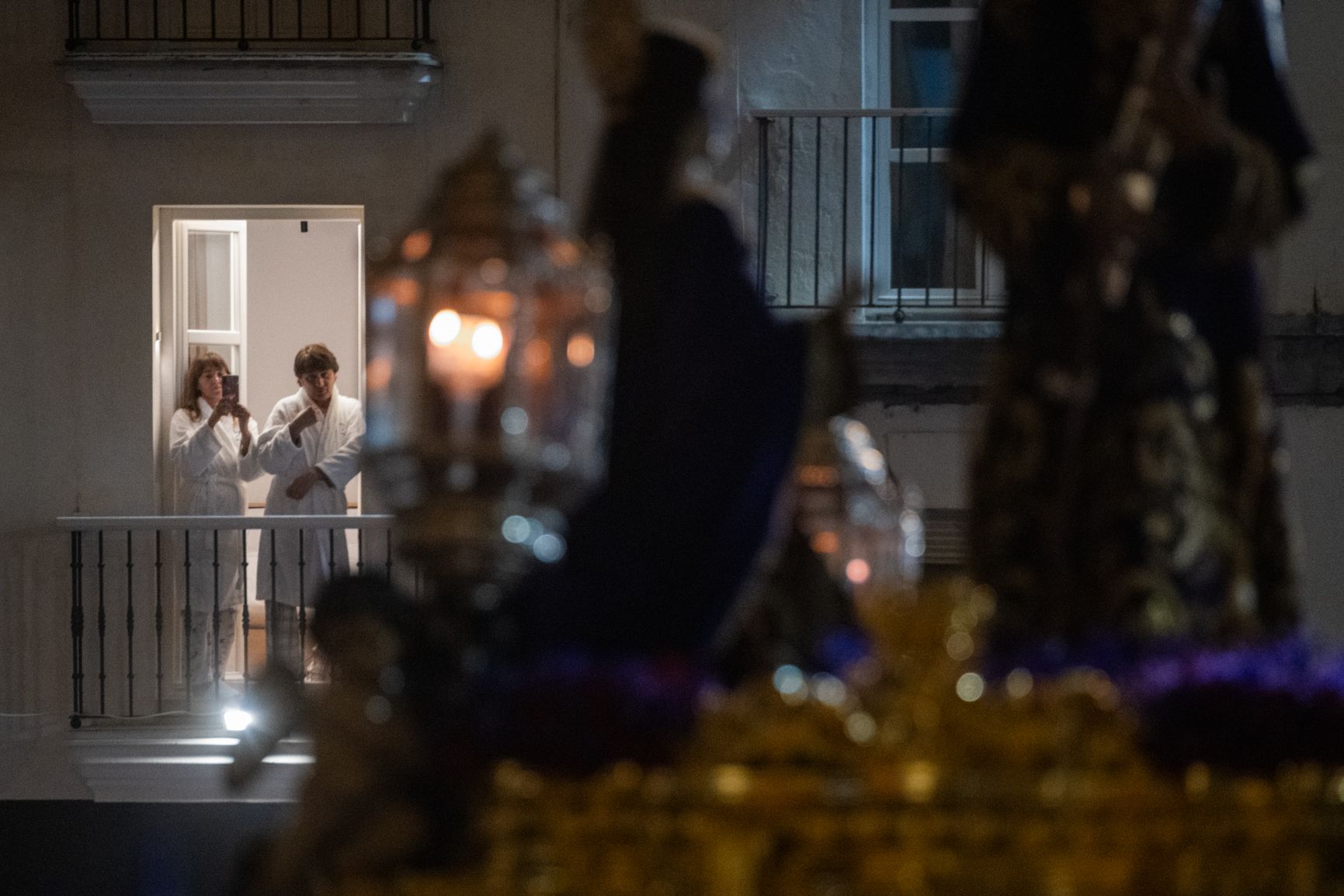 las imágenes del Jueves Santo y la madrugá en Cádiz 