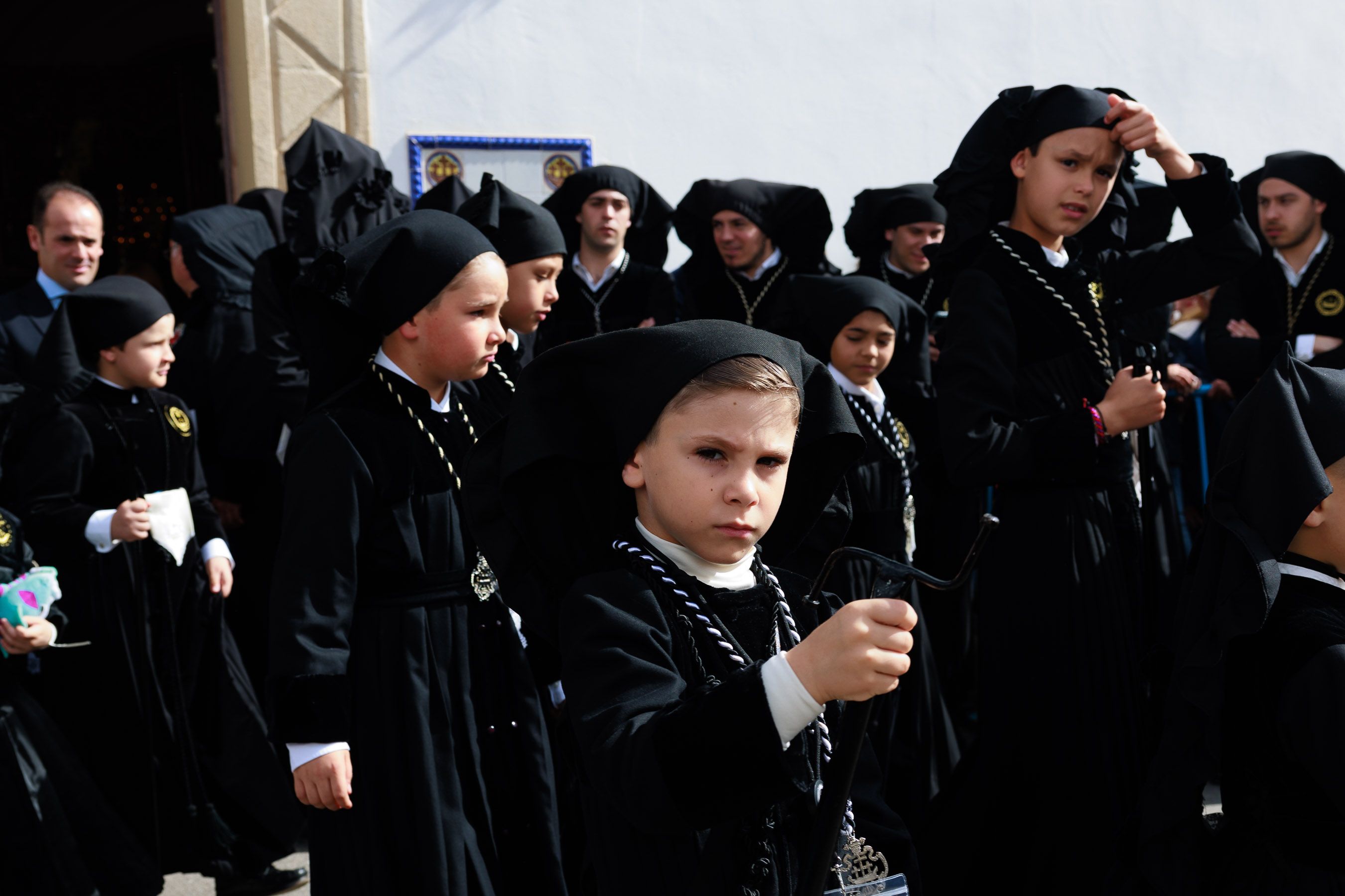 Salió el sol para el Cristo, pero tuvo que refugiarse en San Francisco el Viernes Santo en Jerez 
