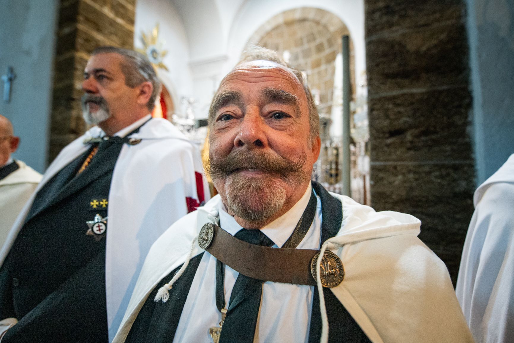  El Santo Entierro no salva el Sábado Santo en Cádiz.