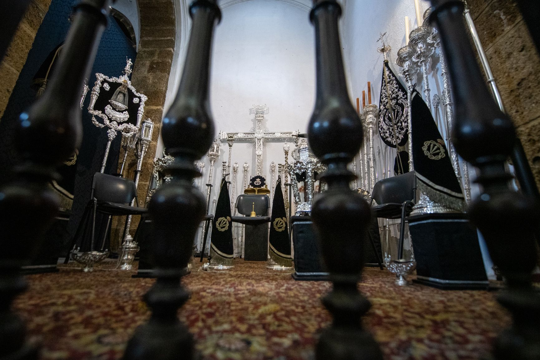  El Santo Entierro no salva el Sábado Santo en Cádiz.