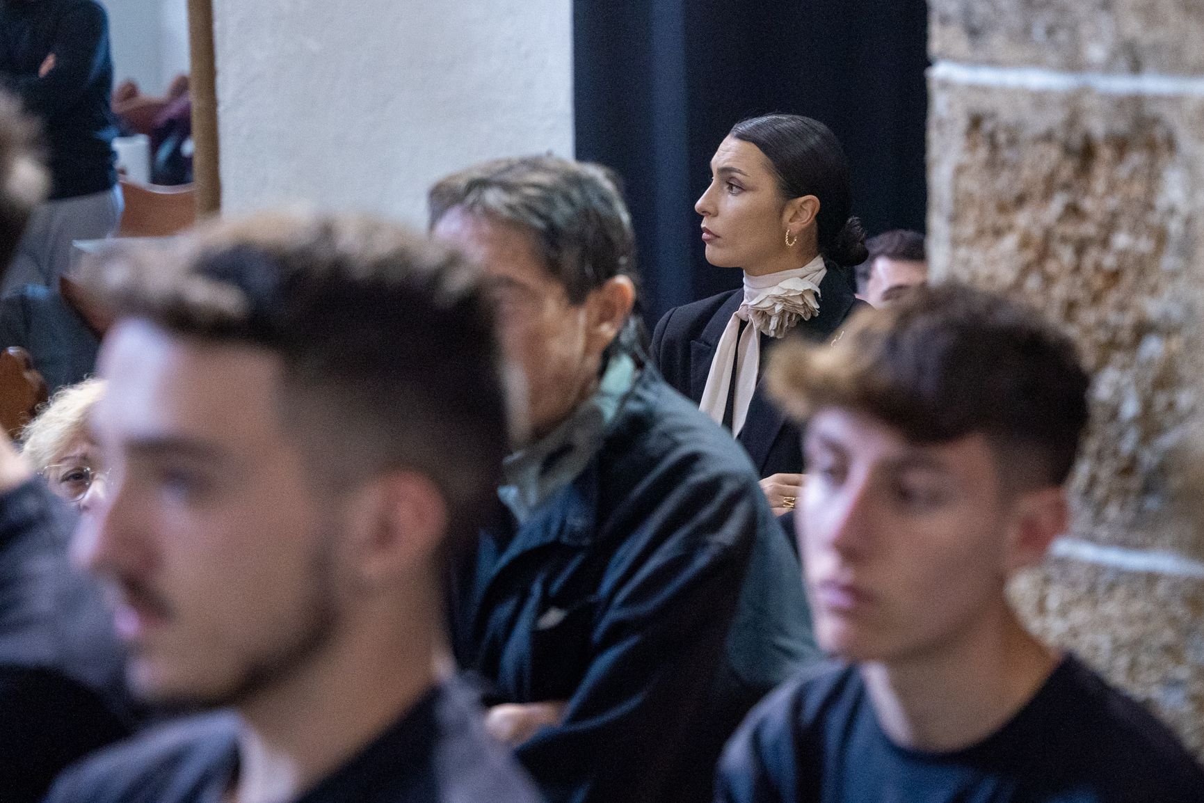  El Santo Entierro no salva el Sábado Santo en Cádiz.
