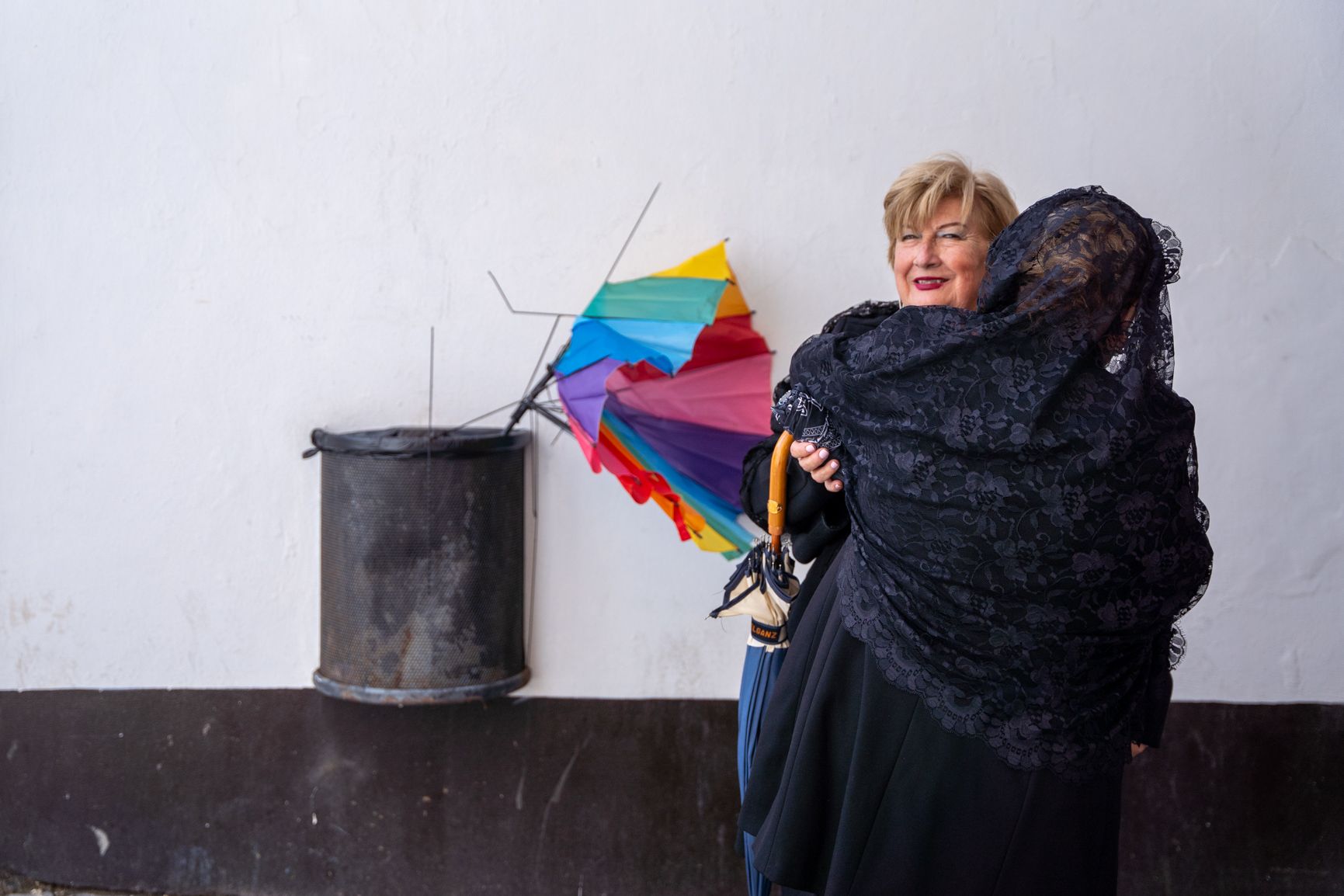  El Santo Entierro no salva el Sábado Santo en Cádiz.