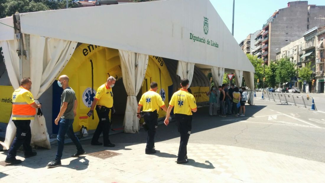 Un hospital de campaña en Lleida, días atrás. FOTO: Generalitat