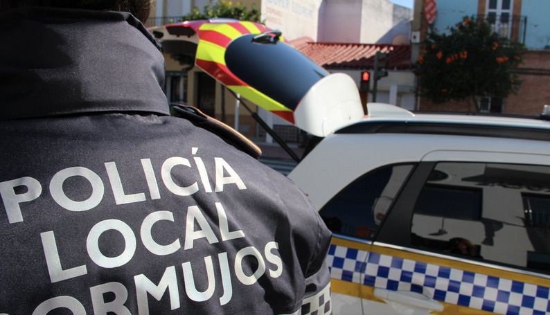 Un policía local en Bormujos, en una imagen de archivo.