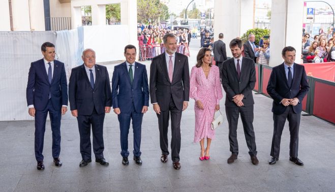 Los reyes entregan las Medallas de Oro al Mérito en las Bellas Artes en Cádiz