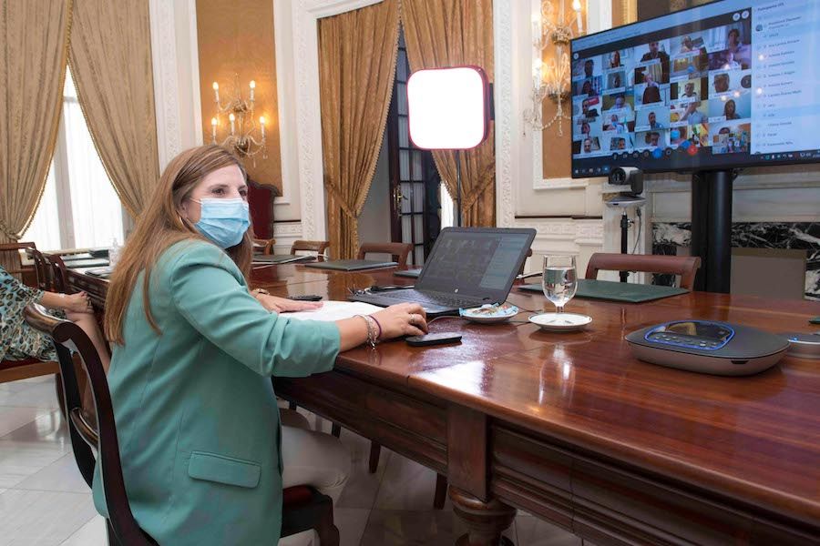 La presidenta de Diputación, Irene García, durante el pleno de julio.