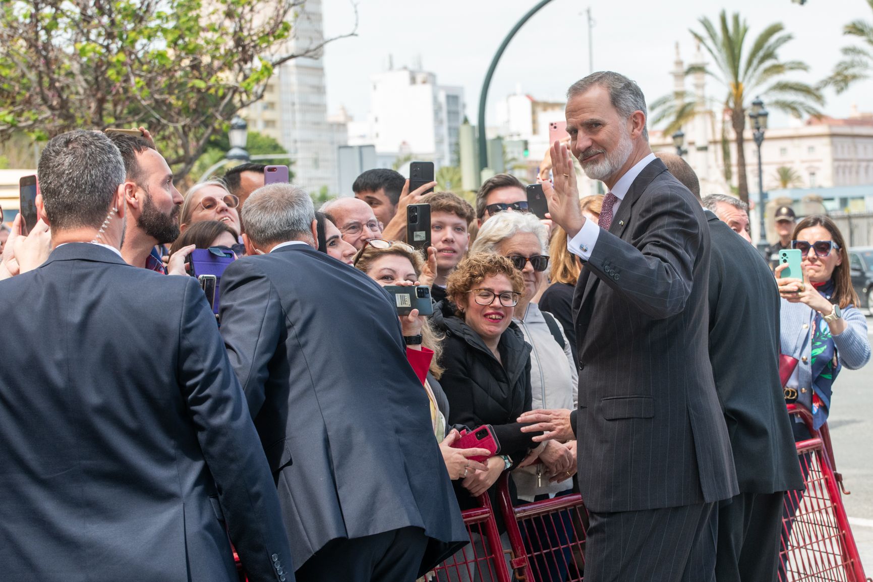 Los reyes entregan las Medallas de Oro al Mérito en las Bellas Artes en Cádiz