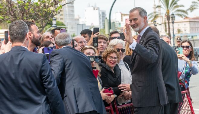 Los reyes entregan las Medallas de Oro al Mérito en las Bellas Artes en Cádiz