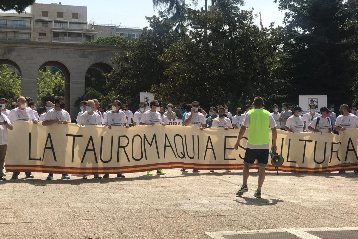 Manifestación en defensa de la tauromaquia. Foto: Fundación Toro de Lidia