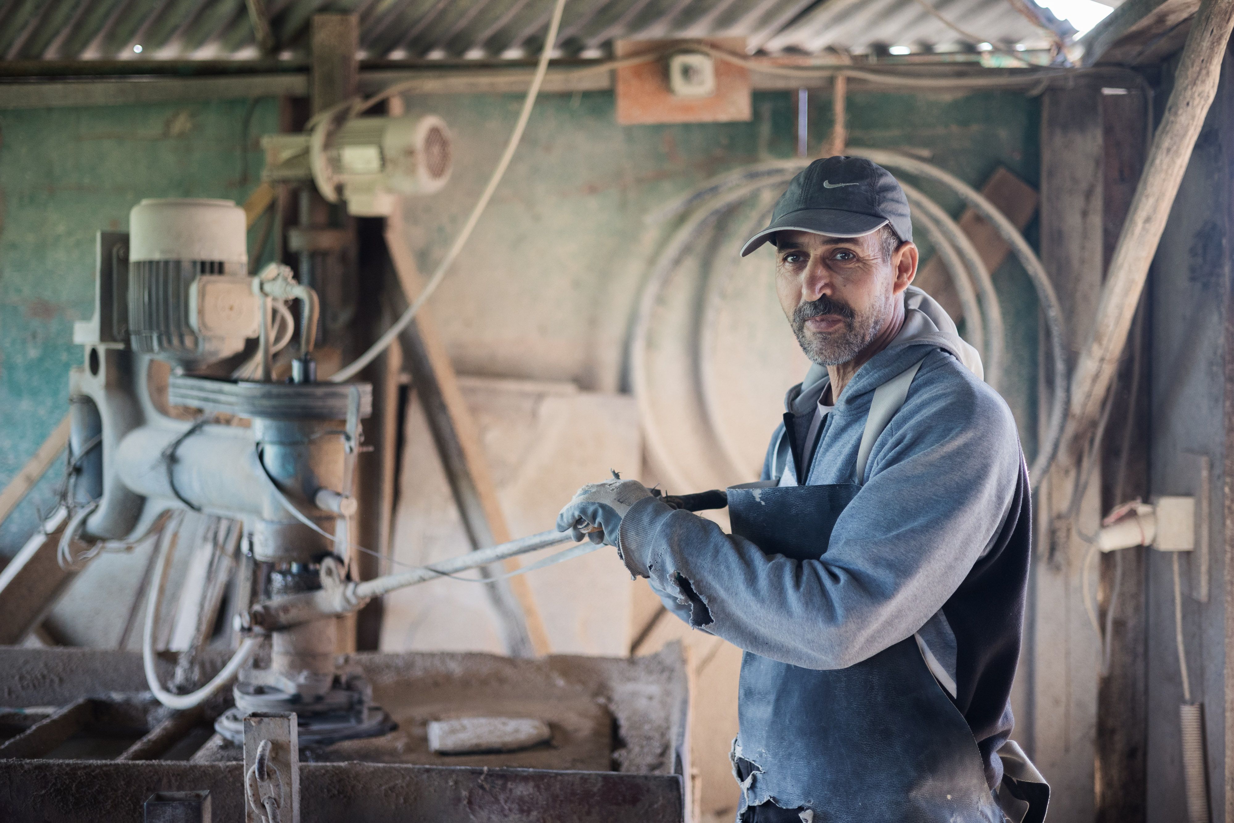 Proyecto AQUA un lugar de recuperación de maderas viejas