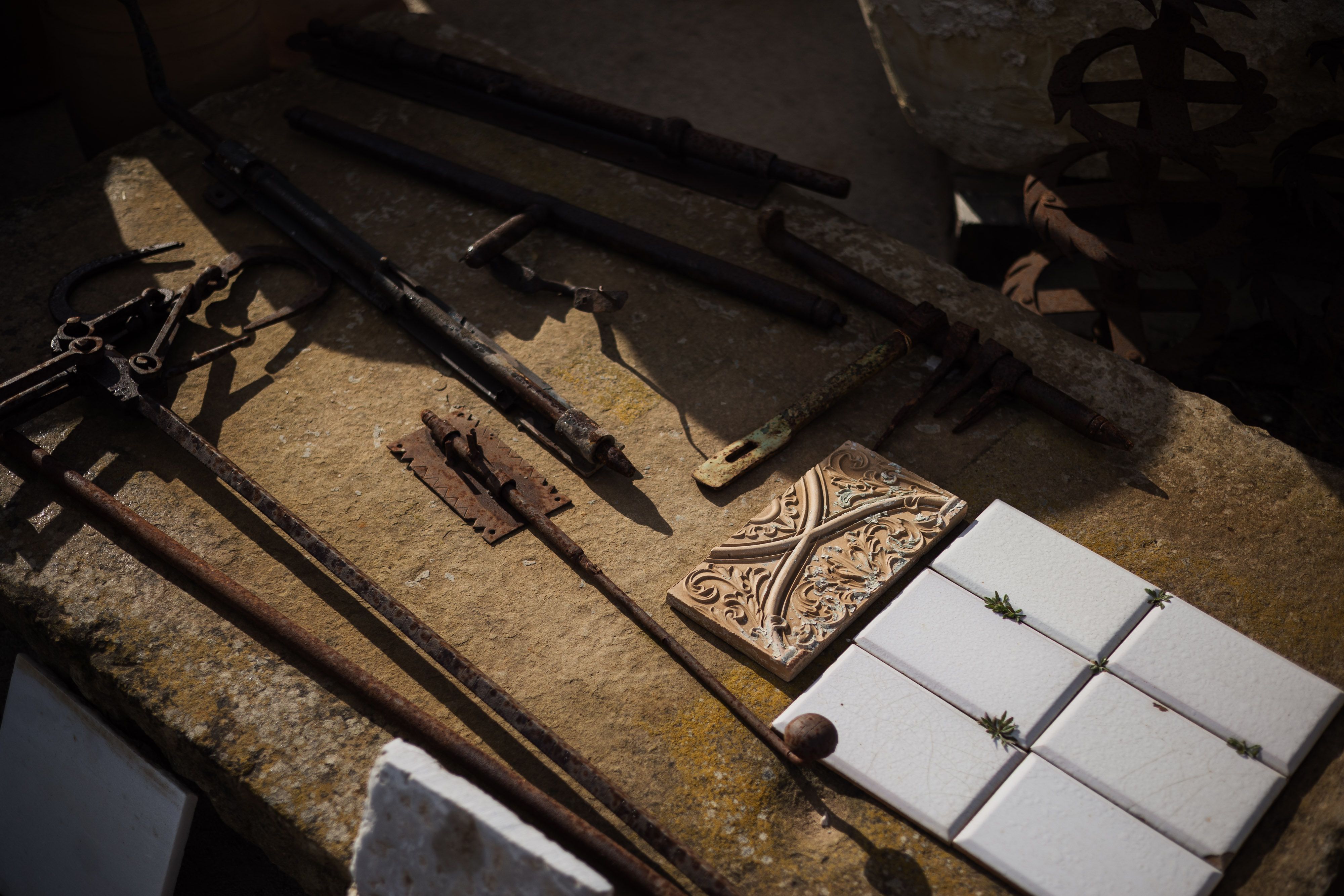 Proyecto AQUA un lugar de recuperación de maderas viejas