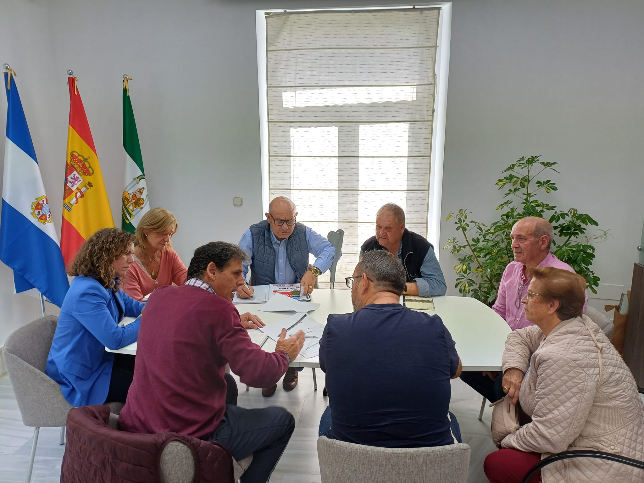 Reunión para avanzar en el proyecto de mejora de la carretera de San José Obrero a Guadalcacín.