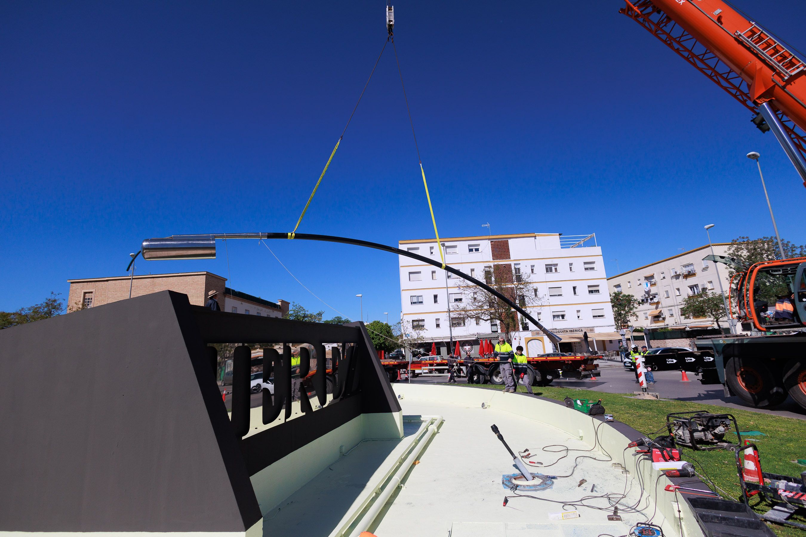 Vuelve la venencia de Jerez a su rotonda