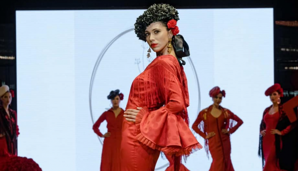 La marca Yuyadas, que acude al Mercado de Artesanos de Sanlúcar con su moda flamenca.