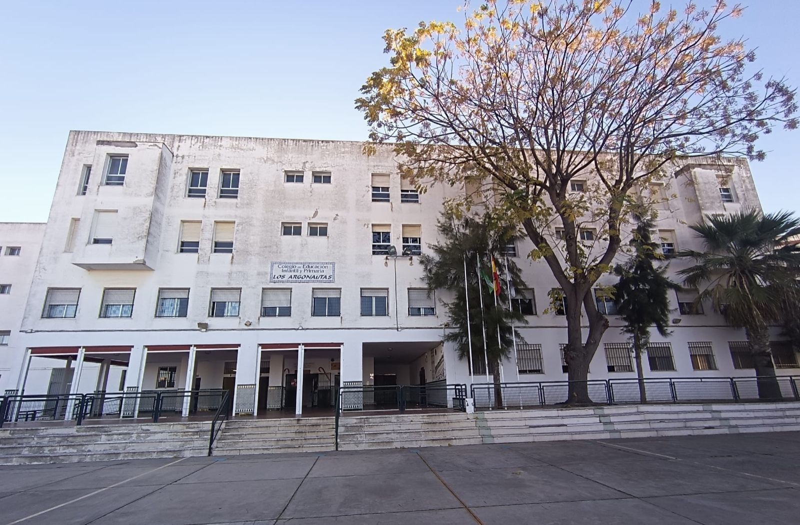 Los Argonautas, el colegio de Chipiona que lleva casi 50 años en el 'limbo'.