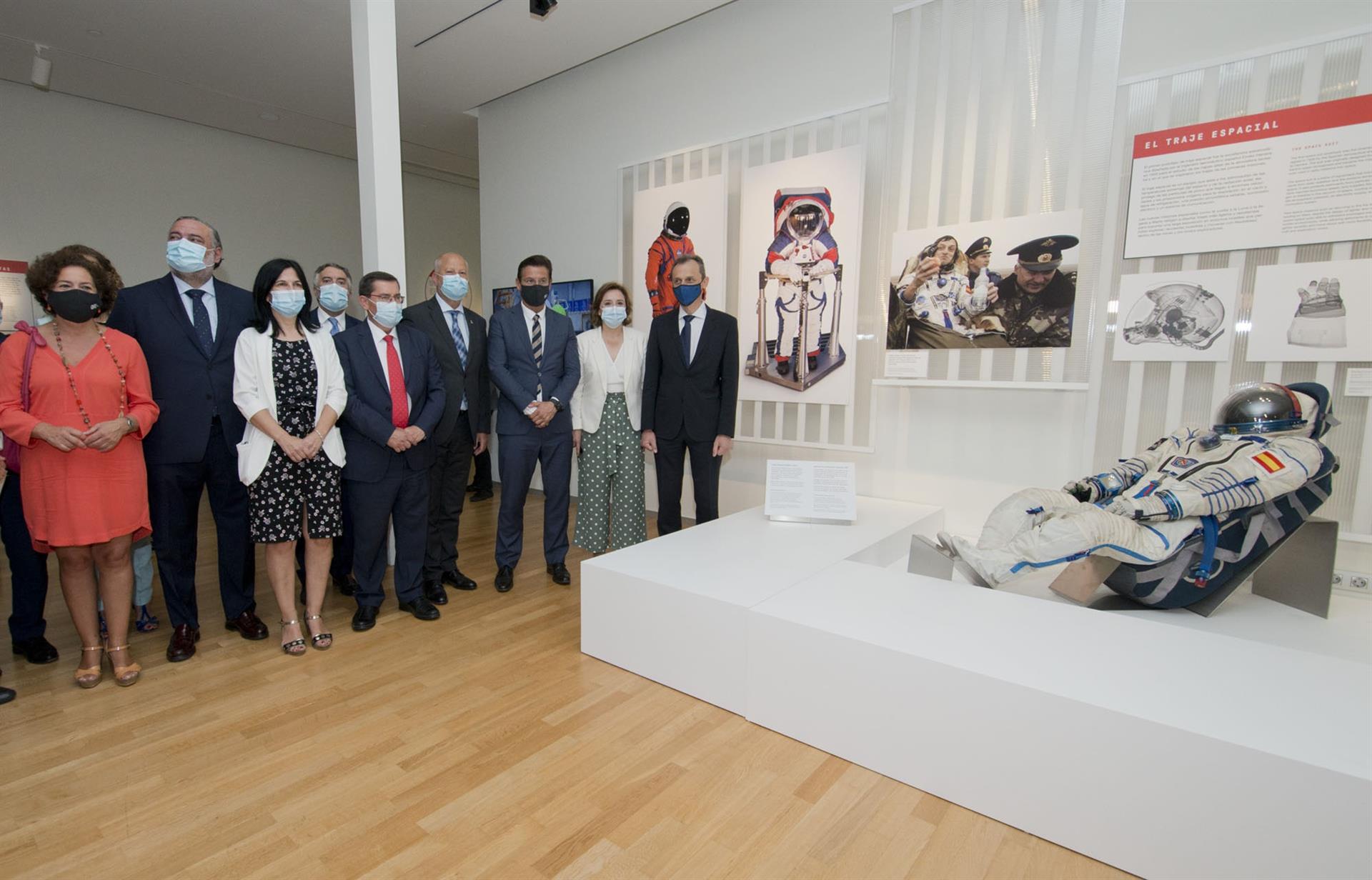 Un momento de la inauguración de la exposición. 