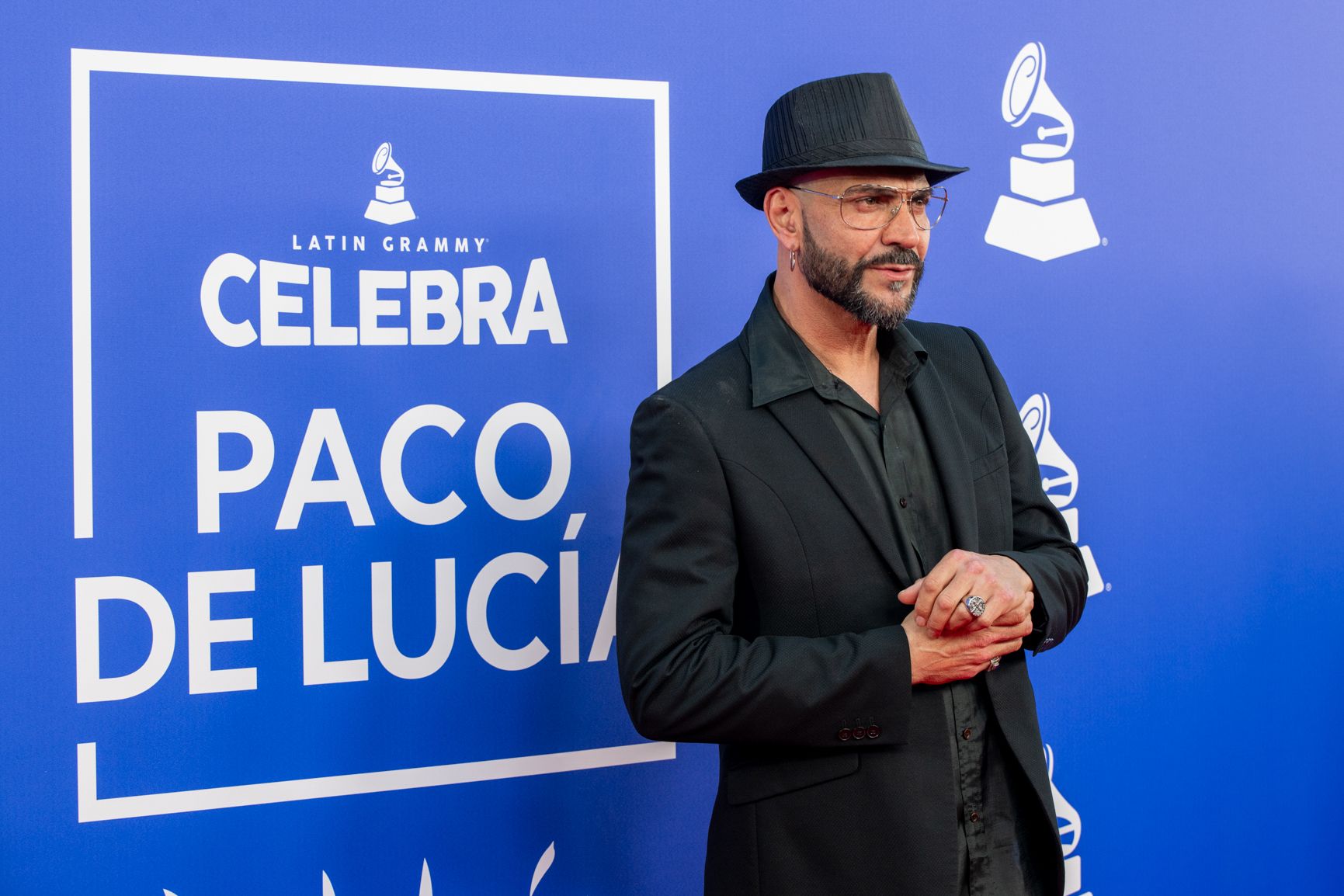 La alfombra roja del los Latin Grammy en Cádiz, en un homenaje a Paco de Lucía.