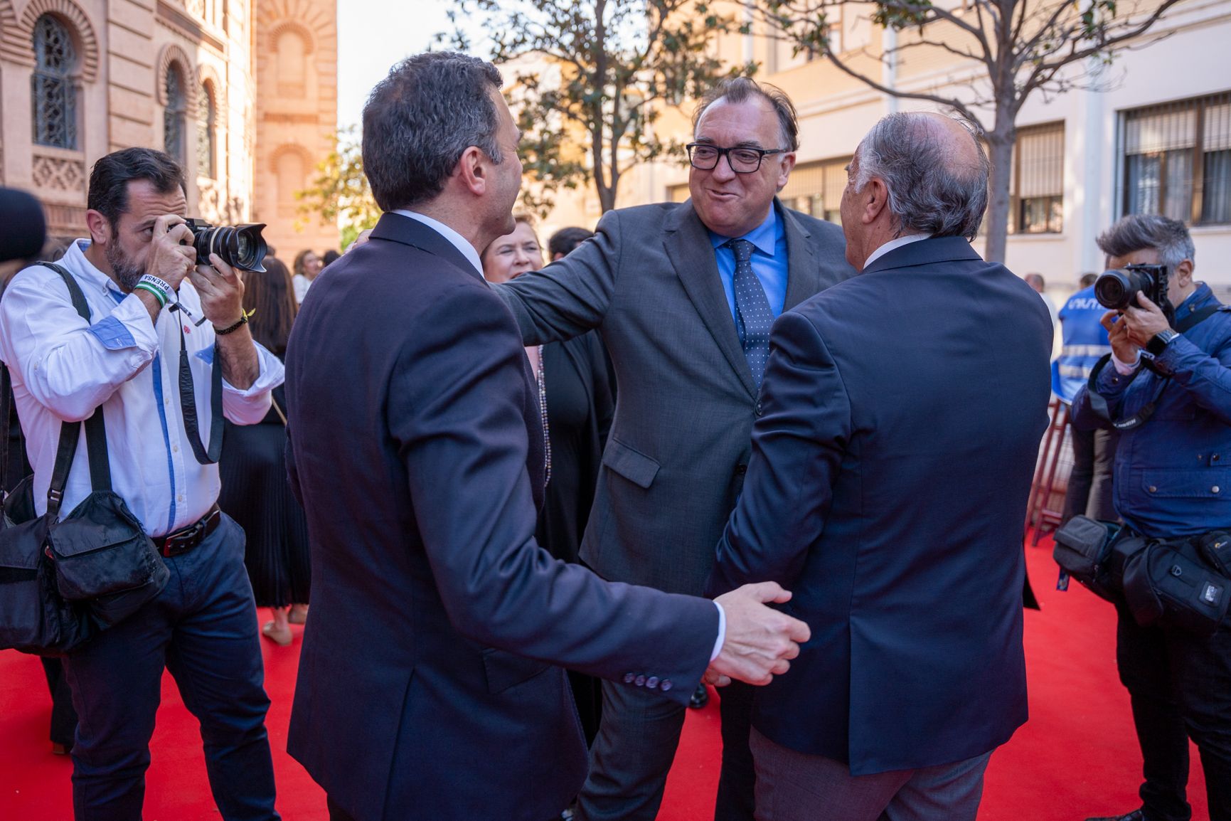 La alfombra roja del los Latin Grammy en Cádiz, en un homenaje a Paco de Lucía.