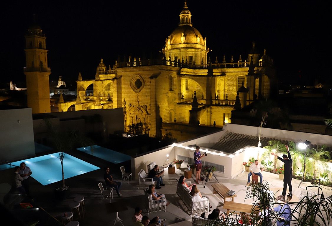 Catedral de Jerez de noche. Foto: Ayuntamiento de Jerez