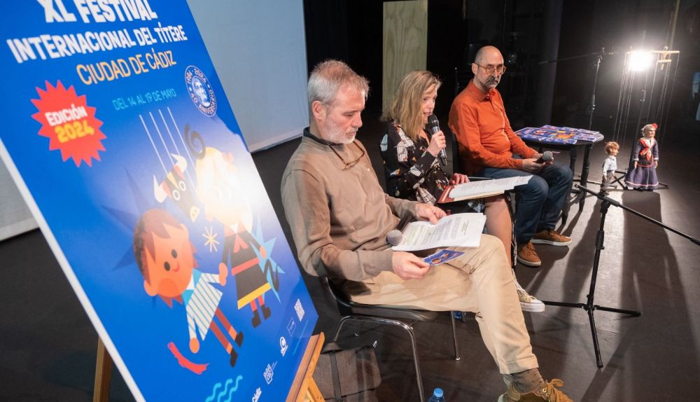 Presentación del festival internacional del títere.