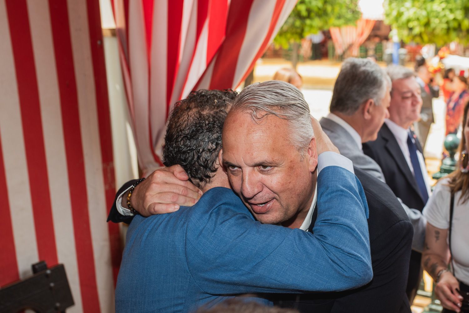 La recepción de Diputación de Sevilla en la caseta municipal, en imágenes.